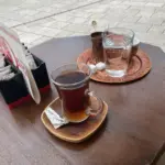 Café traditionnel bosnien en centre-ville en Bosnie-Herzégovine